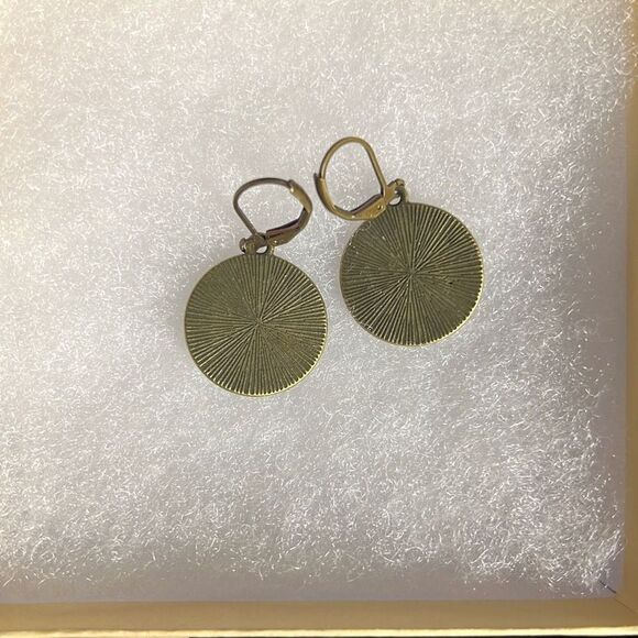 Mandala Pattern Earrings - Picture 2 of 8